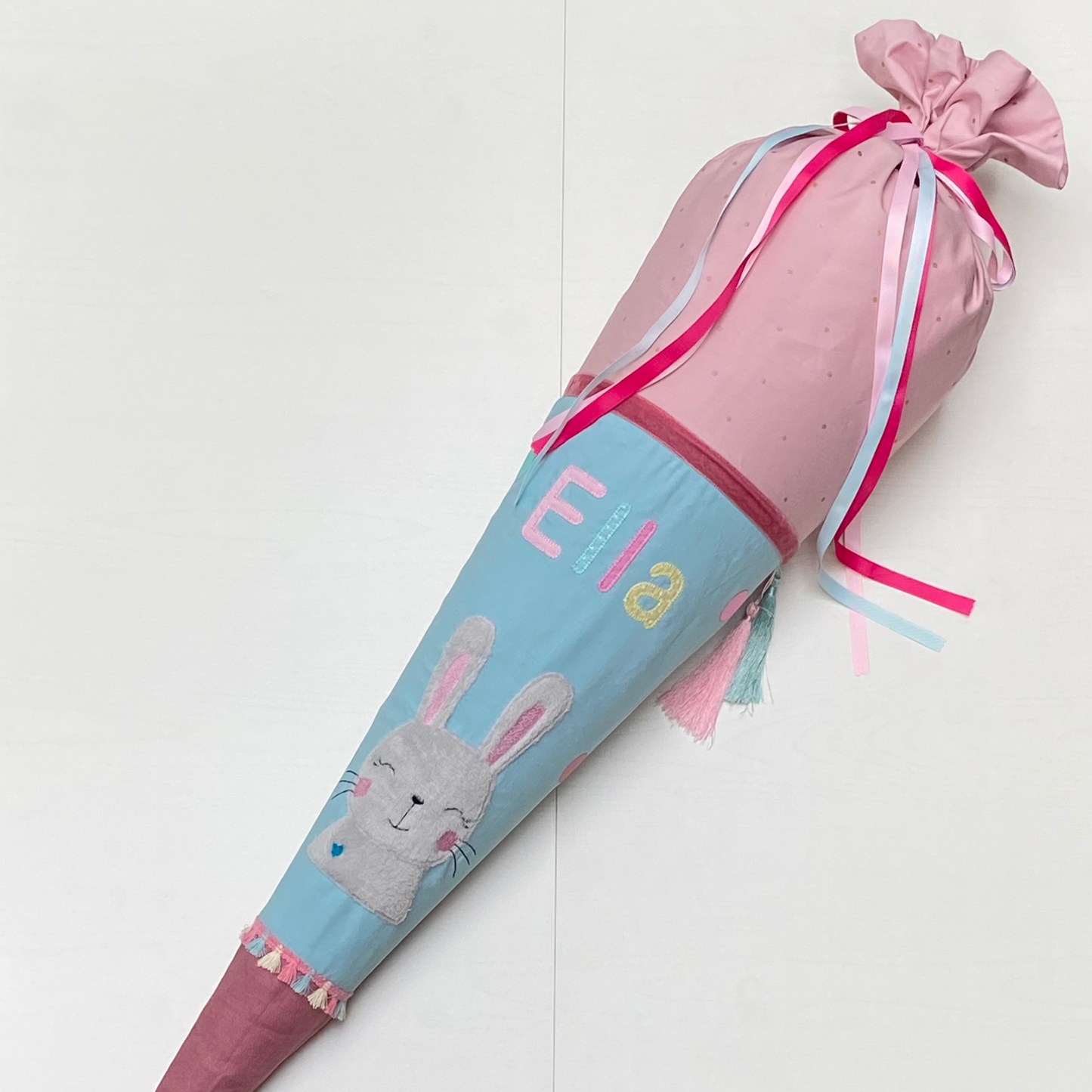Handgemachte & Personalisierte Schultüte aus Stoff mit Hase