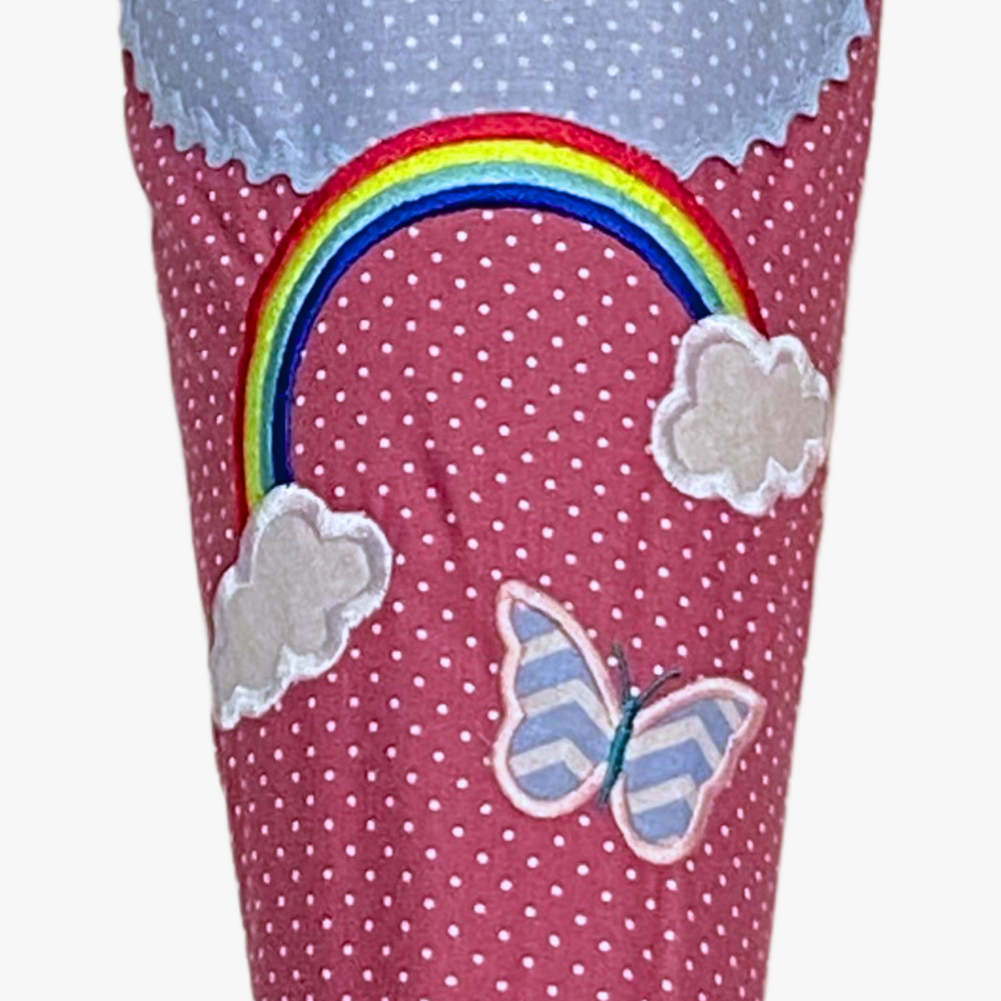 Handgemachte & Personalisierte Schultüte aus Stoff mit kleinem Einhorn & Regenbogen