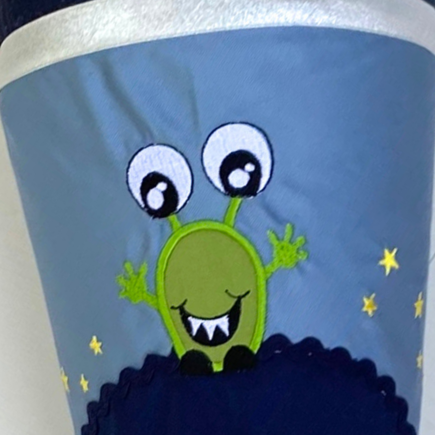 Handgemachte & Personalisierte Schultüte aus Stoff Weltraum mit Alien
