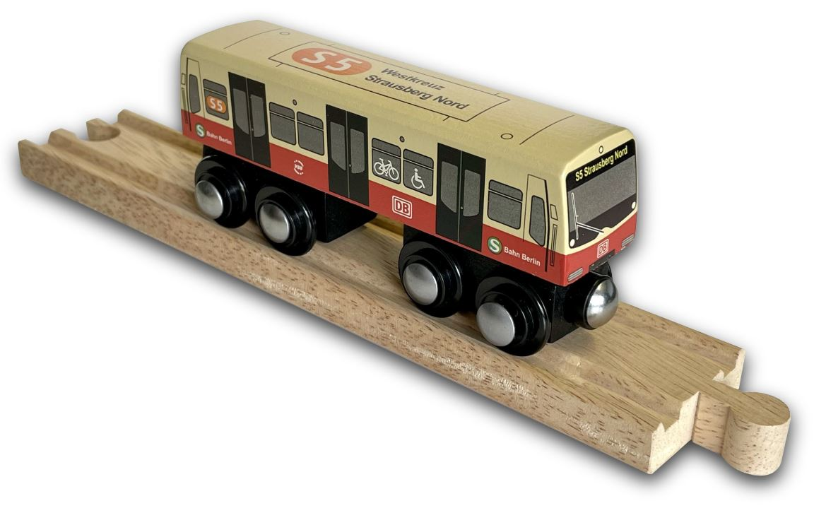 Holz S-Bahn Berlin S5