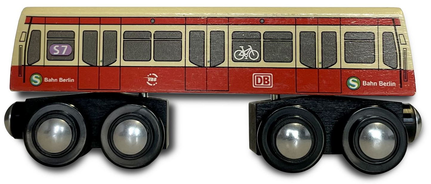 Holz S-Bahn Berlin S7